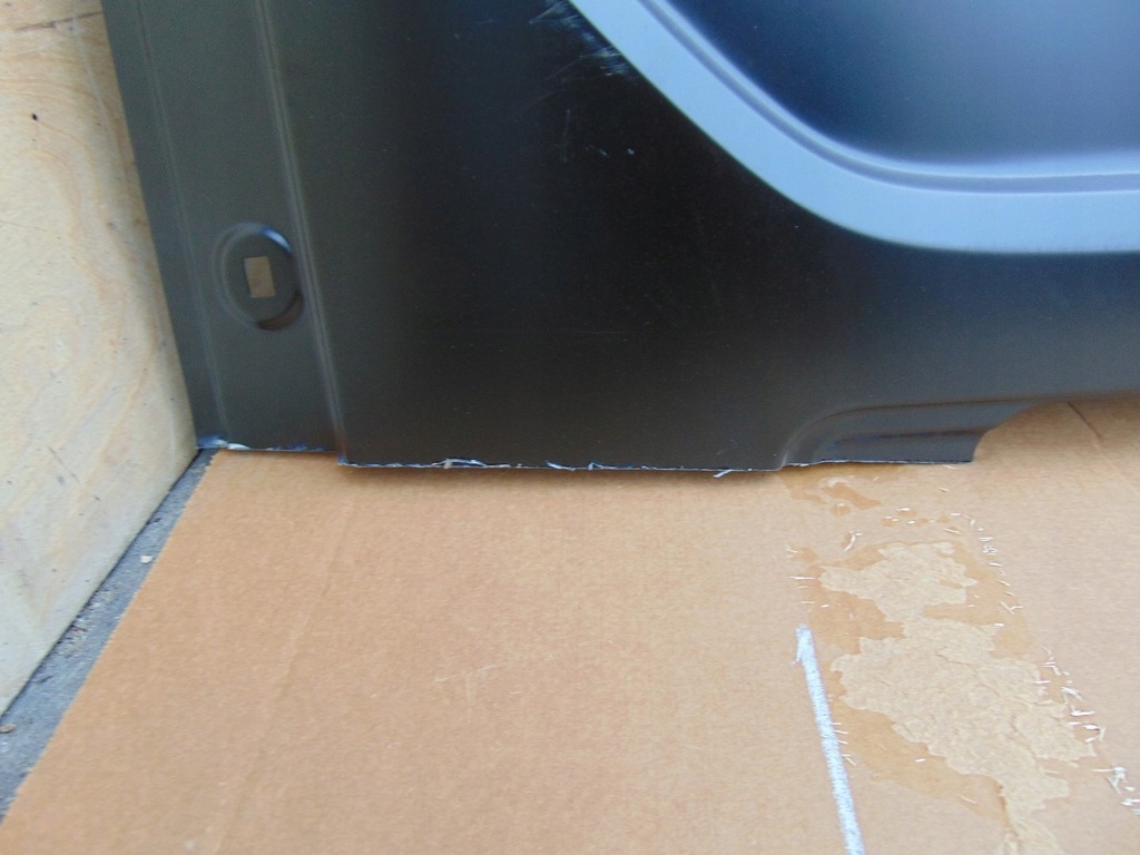 фото №8, Обшивка крила бік правий задня trafic vivaro b