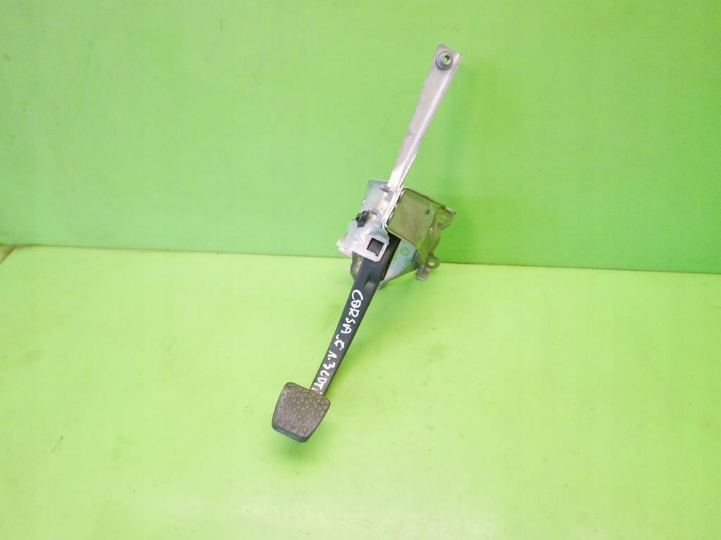 фото №1, Педаль сцепления opel corsa c fl 1.3 cdti 03-06