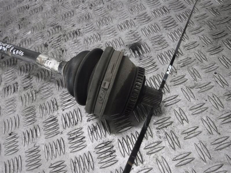 Приводной вал правый  vw passat b5 1.9 tdi Доставка