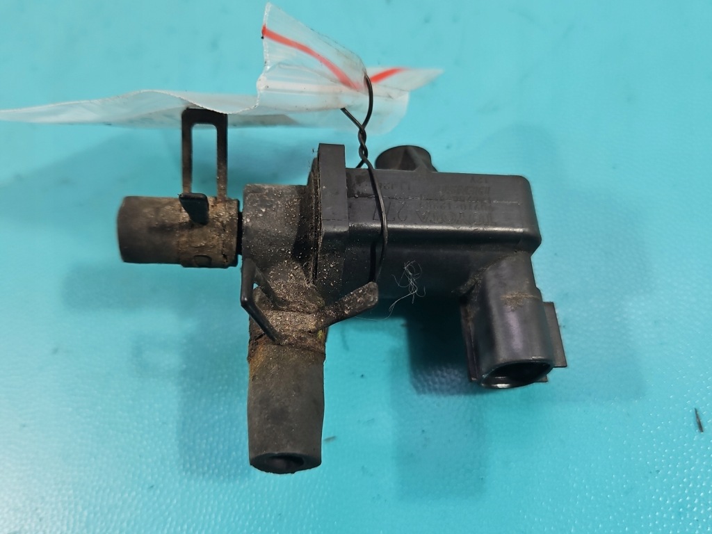 Купити Клапан вакууму toyota prius 2 xw20 03- 1,5 wiel 90910-12259
