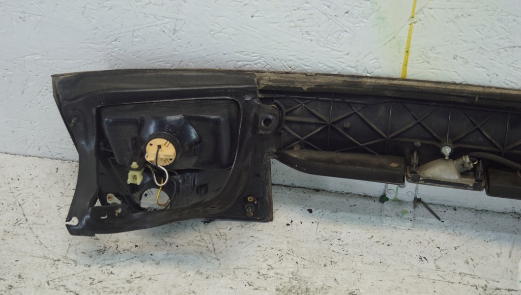 фото №7, Лампа накладка крышки задняя subaru legacy iii sedan