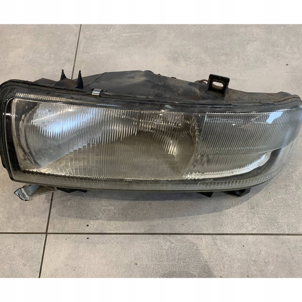 фото №1, Лампа передня ліва пошкоджені тримачі 38210748 renault master ii