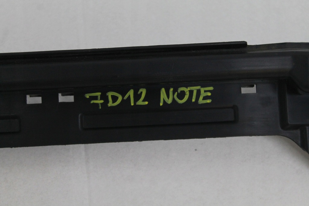 фото №10, Nissan note e11 підсилювач напрямна кронштейн бампера задня 791229u00a