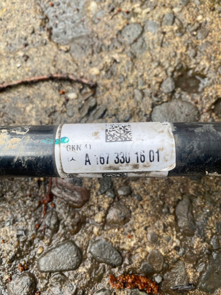 Приводной вал mercedes gls gle167 a1673301601 Оригинал