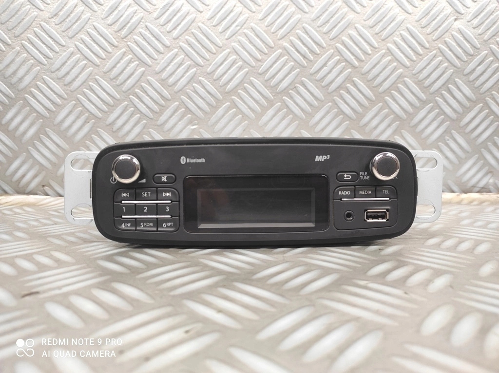 фото №2, Renault clio iv радио bluetooth mp3 281154438r
