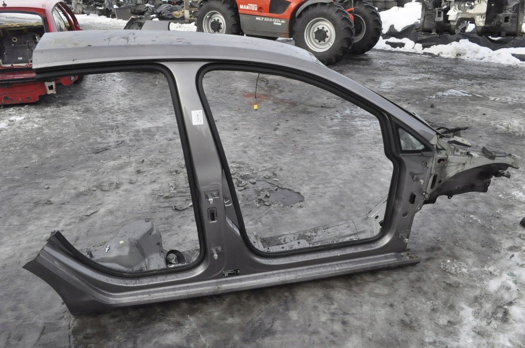 фото №1, Volkswagen golf vii блок двигателя порог правый hb 5d la7n