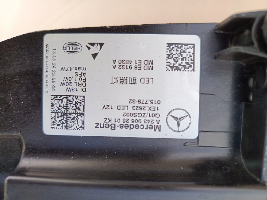 Купити Mercedes a243 eqa eqb w243 лампа фара права idealna bez пошкоджень