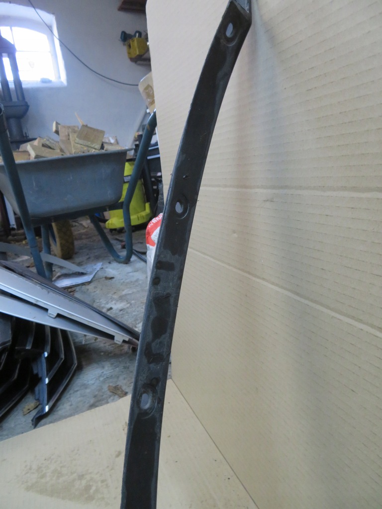 фото №16, Молдинг боковая крыла левый перед bmw e53 8402333