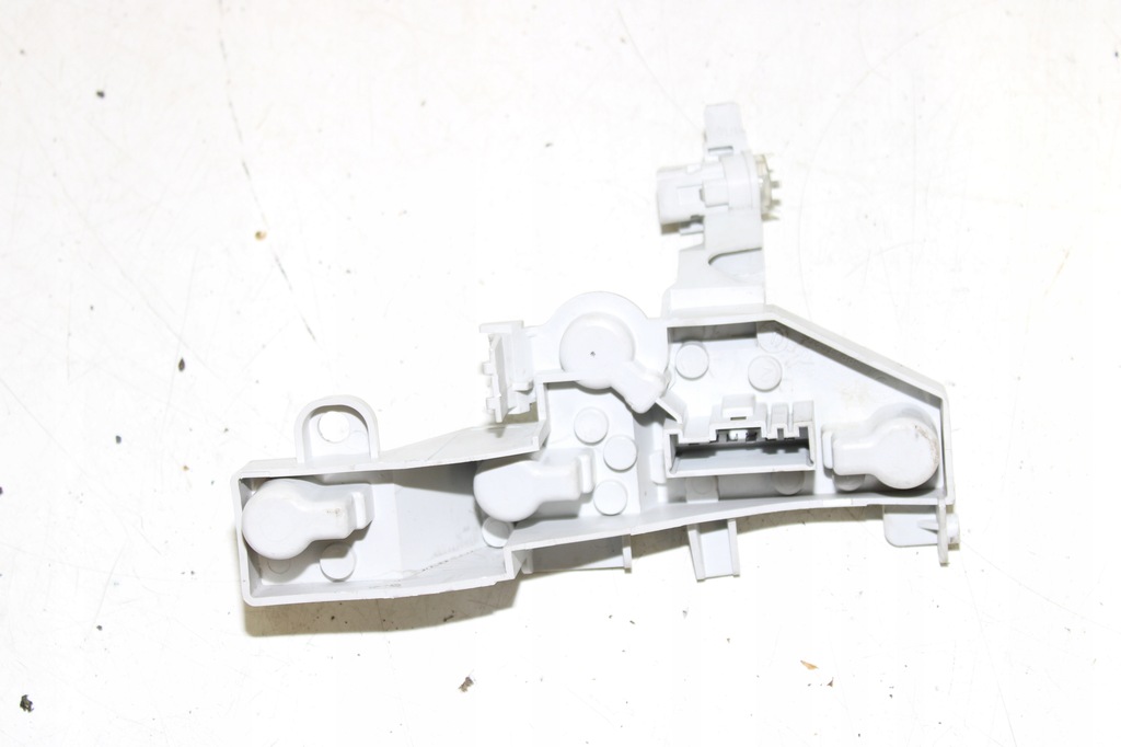 фото №9, Bmw 1 e81 e87 lci вкладыш лампы правый задняя 7164964 разъём лампочка