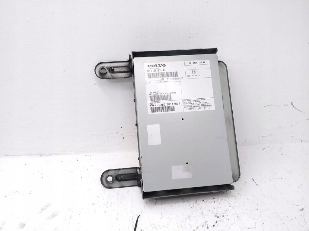 фото №1, Volvo v70 2013 усилитель аудио