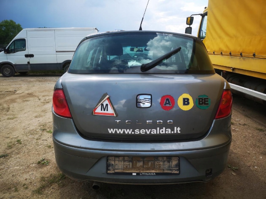 фото №8, Seat toledo пабтрубок  интеркулер 2009 1.9l 038131111a