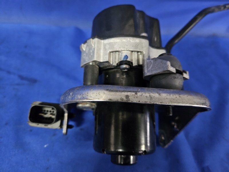 фото №7, Насос вакуумa mercedes e klasa w213 2.0 cdi