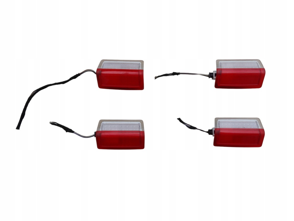 фото №1, Mercedes glc x253, c253 w212 w205 лампа габаритная обшивка дверь оригинал