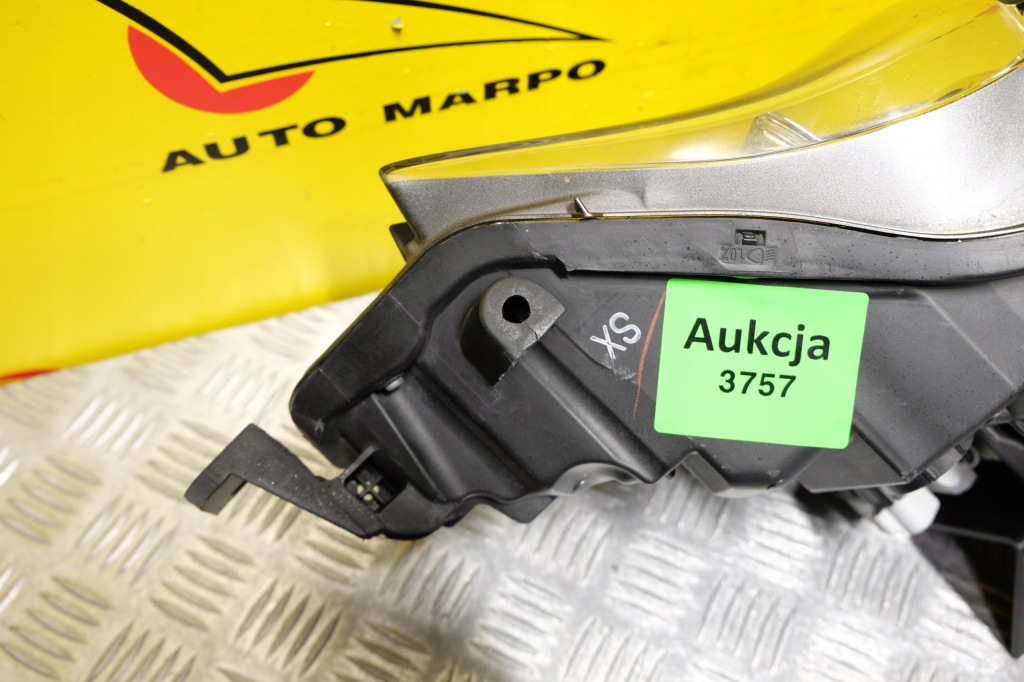 Lexus is is250 is350 2013- фара фара full led правий америка Зі Шроту