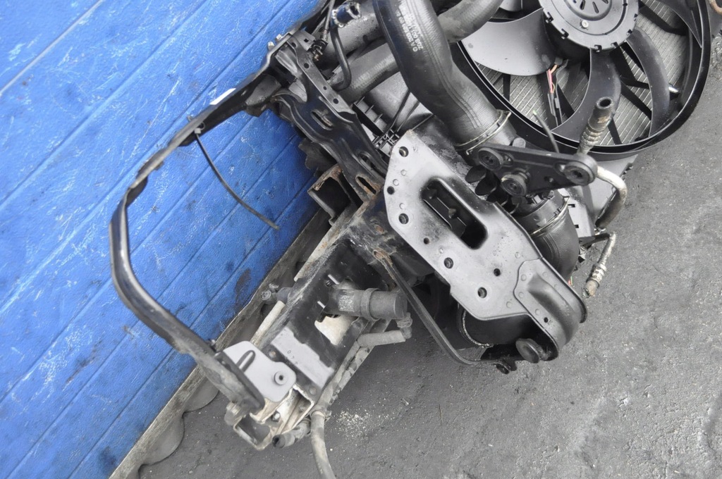 фото №6, Mercedes w209 3.0 cdi pas передний усилитель радиатор комплект