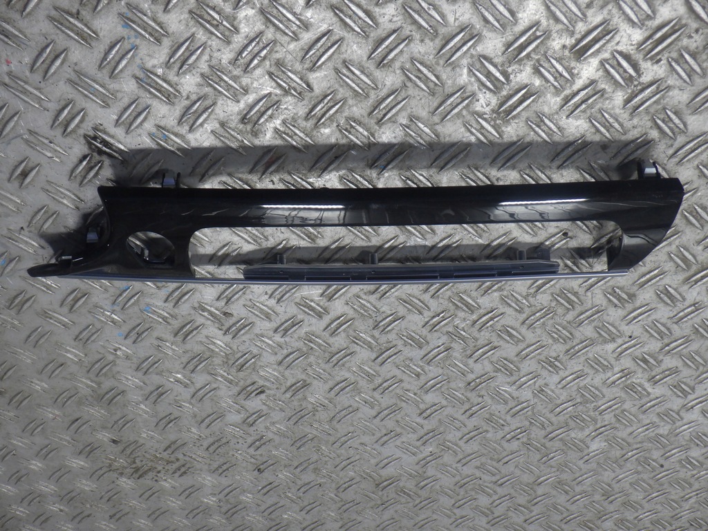 фото №1, Рамка защита консоли панели bmw f12 f06 4692500