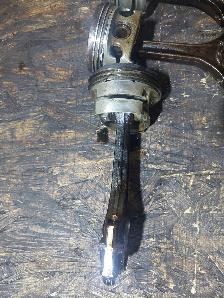 фото №12, Поршень шатун bmw e39 520i m52b20 1xvanos