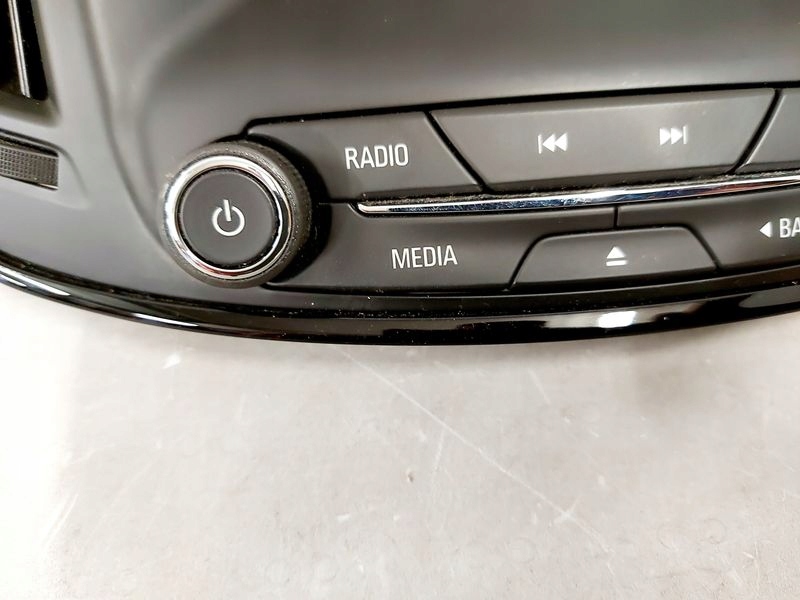 Insignia a рестайлинг  дисплей радио решётки обдув с Разборки