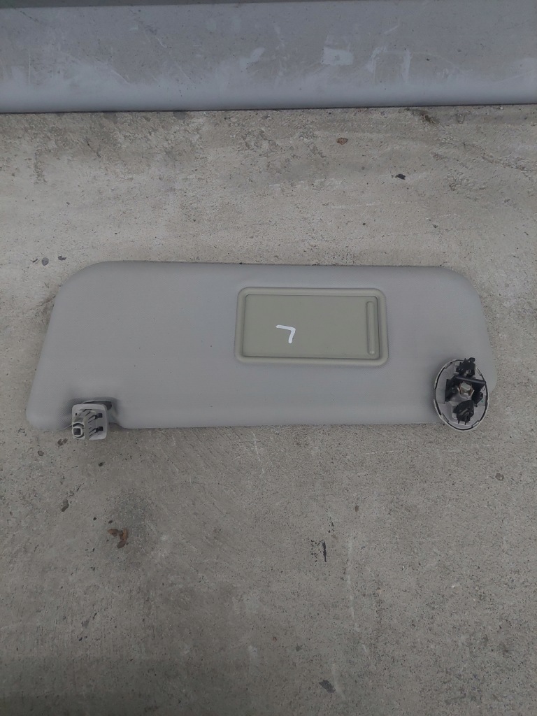 фото №1, Toyota verso 13- козырёк козырёк левый europa