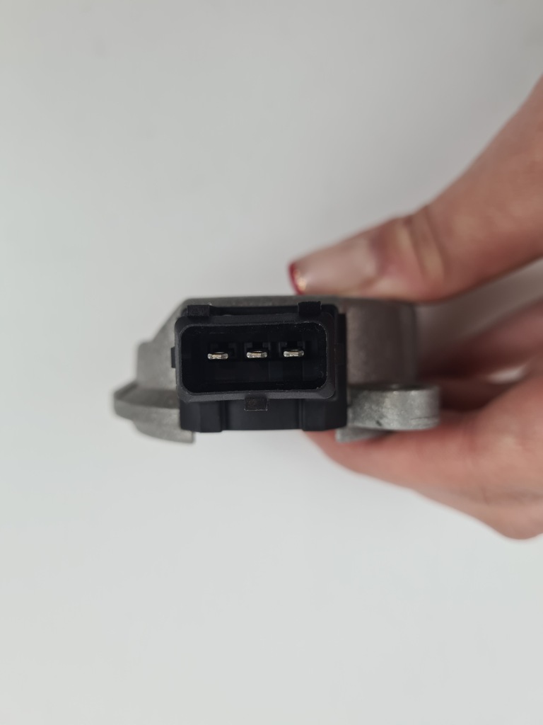 Febi bilstein 170458 датчик, положение вала распределительного вала с Разборки