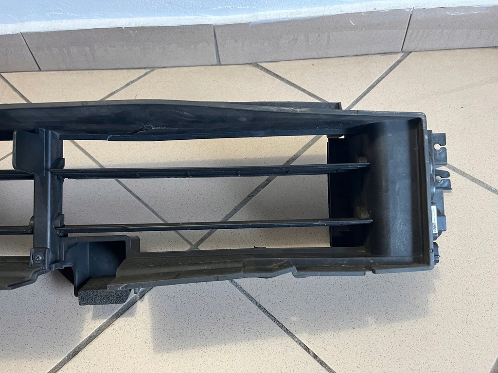 фото №11, Жалюзи шторка впуск воздуховод воздуха kia sportage 5 v 86960-r2200