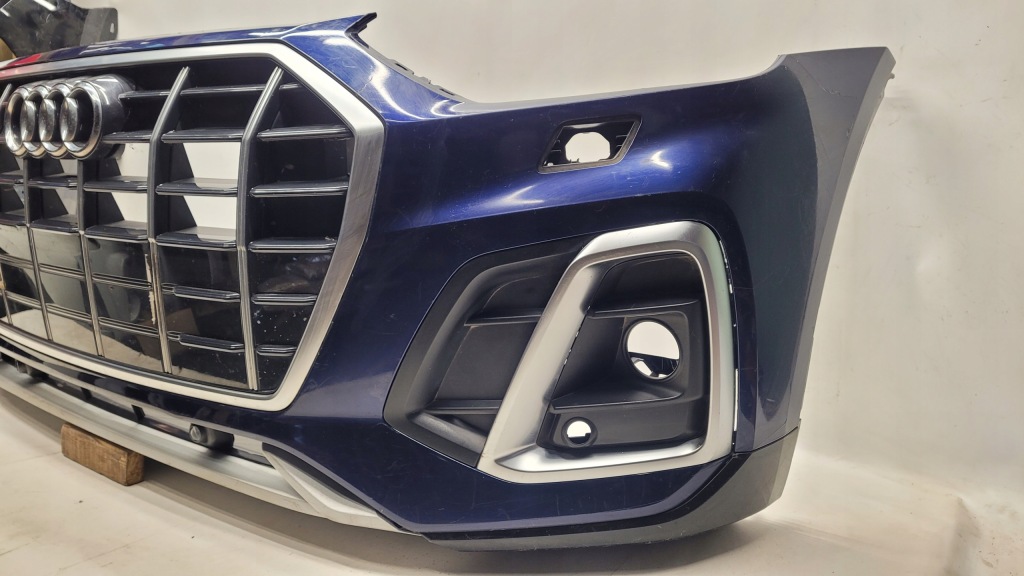 Купити Audi q5 80a 21r- lift s-line бампер оригінал