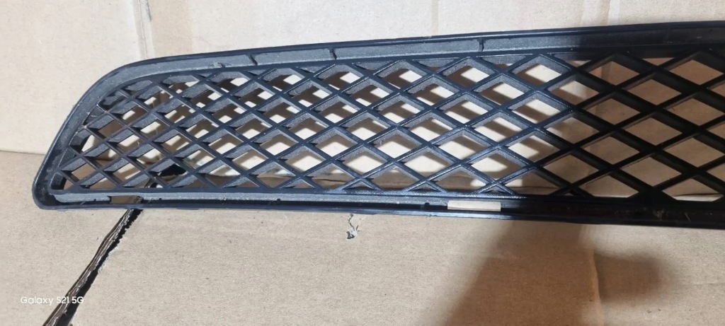 Решётка средняя бампера mercedes-benz ml w164 Киев