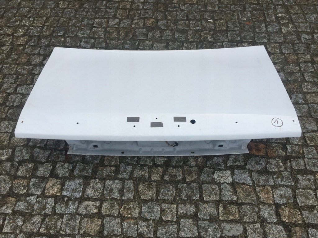 фото №1, Dodge challenger 15 16 17 кришка багажника задня