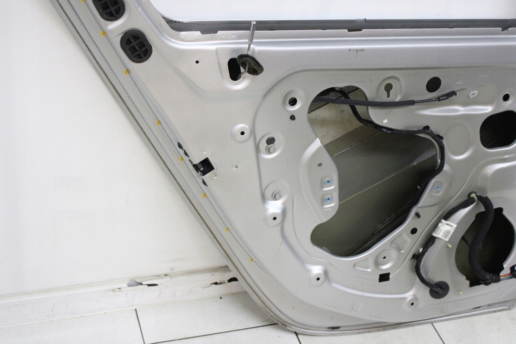 фото №11, Opel ampera chevrolet volt 10r- двері ліва задні лівий задня