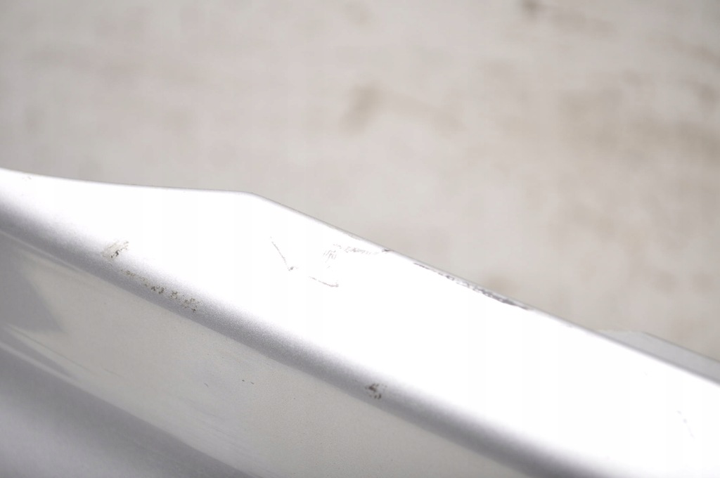 фото №9, Volvo c30 крыло правый перед przed lift молдинг