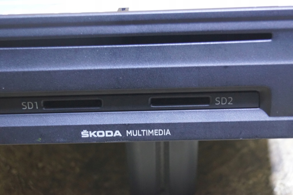 фото №5, Зчитувач skoda мультимедіа octavia iii 5e0035874a