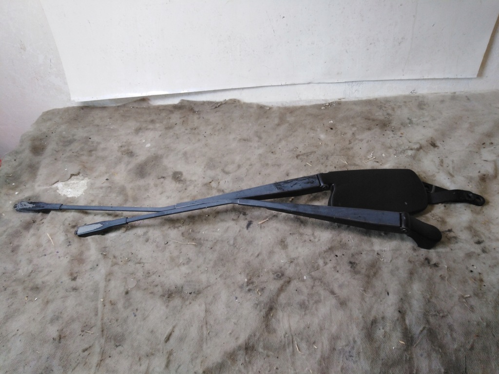 фото №1, Mercedes r w251 рычаги дворник компьютер europa 08r