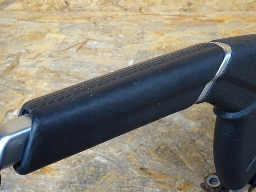 фото №9, Audi a1 82a gb рычаг тормоз ручной 82a711463