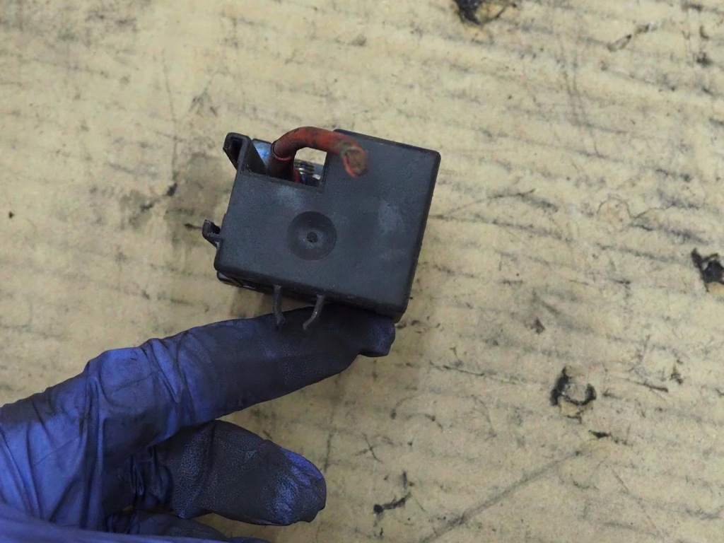 Реле свеча bmw 3 e36 325 td 2243562 72rb500 Доставка