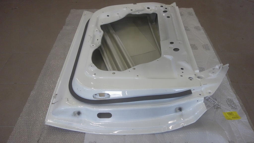 фото №7, Tesla model y дверь левая передние перед