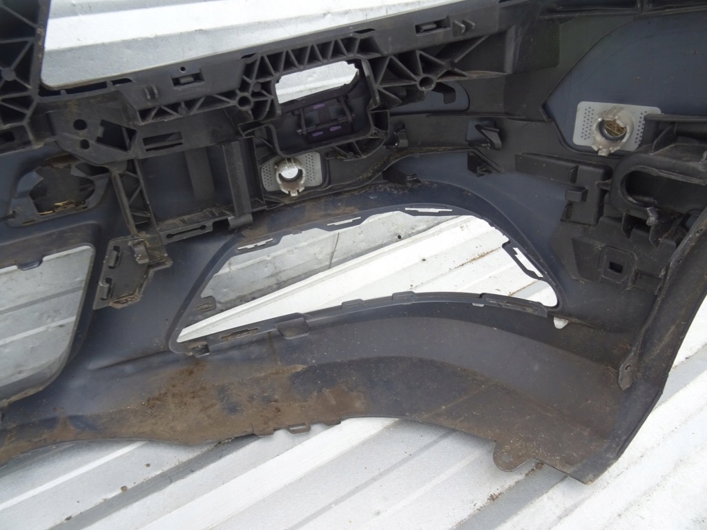 Бампер перед mercedes c-klasa w204 рестайлинг  10- оригинальный номер в Украине