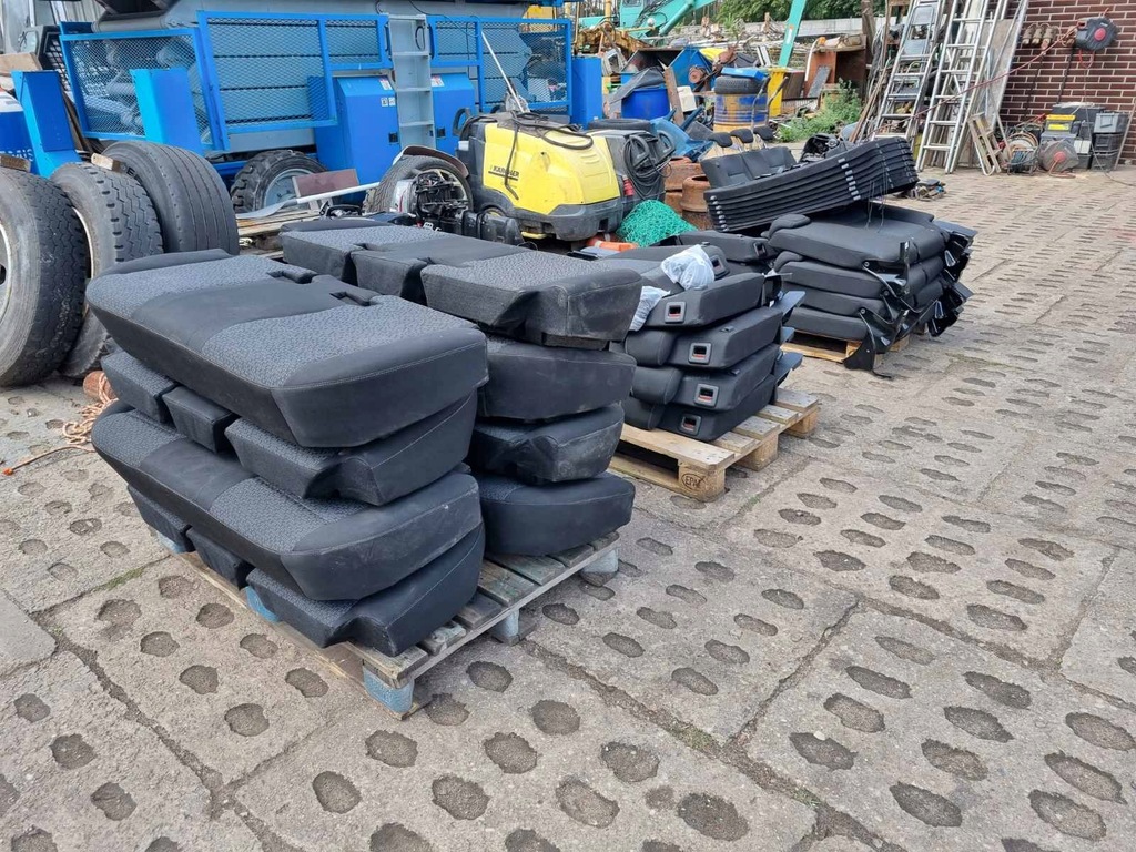 фото №8, Заднє сидіння задня універсальна