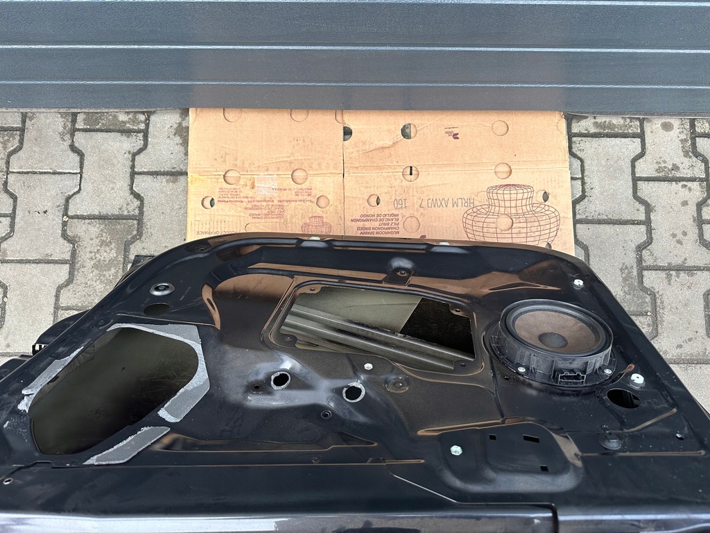 фото №10, Skoda roomster дверь передние правое голый