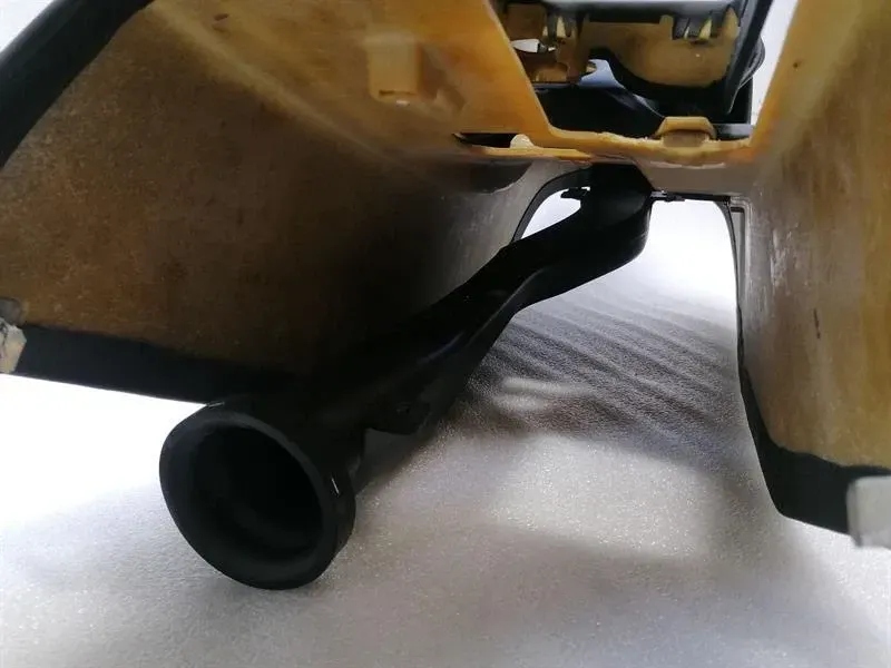 Ferrari 612 scaglietti armrest 66975600 центральный Оригинал