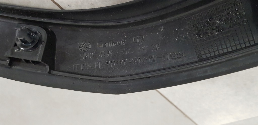 фото №7, Vw golf vi 6 plus молдинг дверь правый задняя 5m0839374d