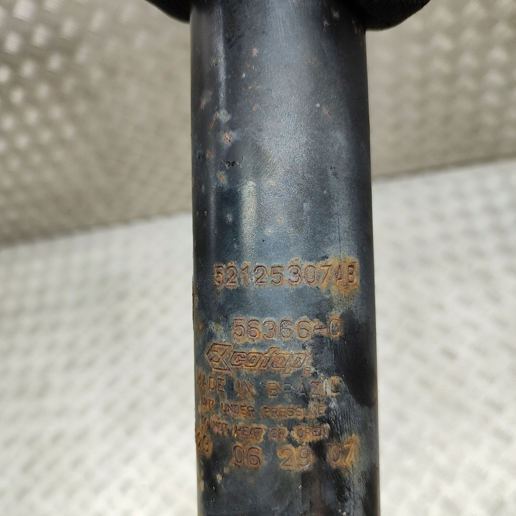 фото №7, Dodge nitro 2008 левая сторона амортизатор задний