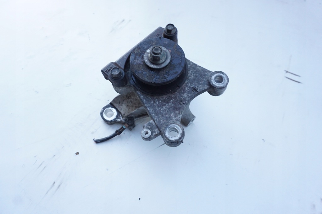 фото №1, Кронштейн двигателя honda crv iii 3 2.0 i-vtec