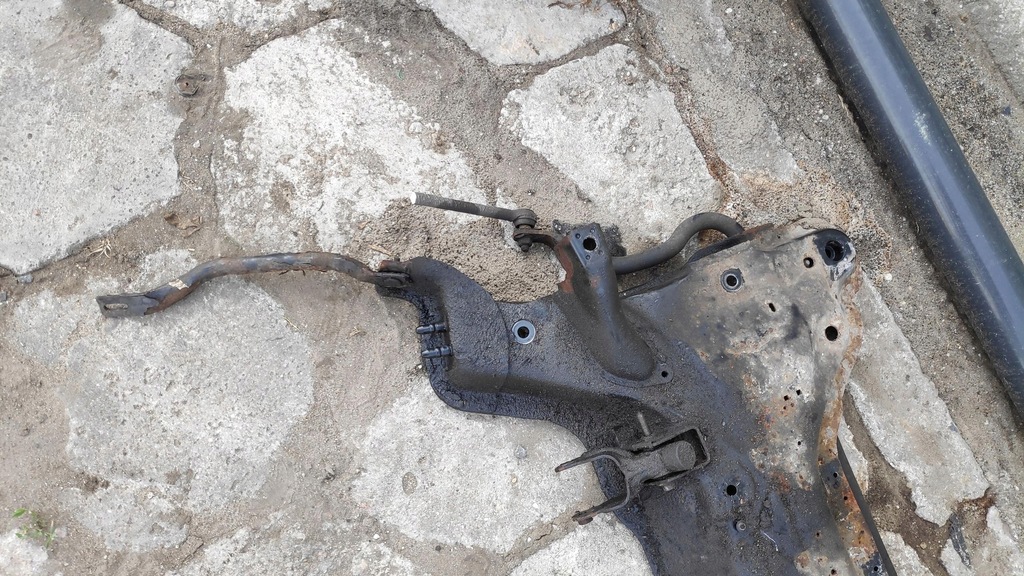 фото №4, Подрамник подрамник подрамник 1.6 thp peugeot rcz