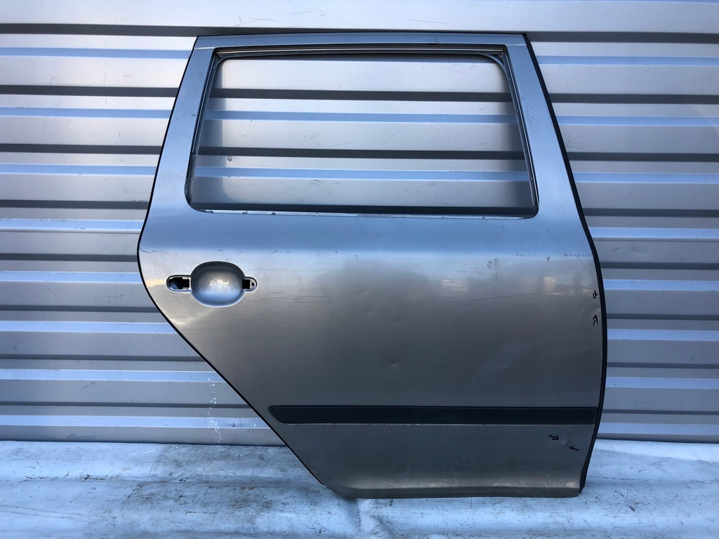 фото №1, Дверь правый задняя octavia ii kombi