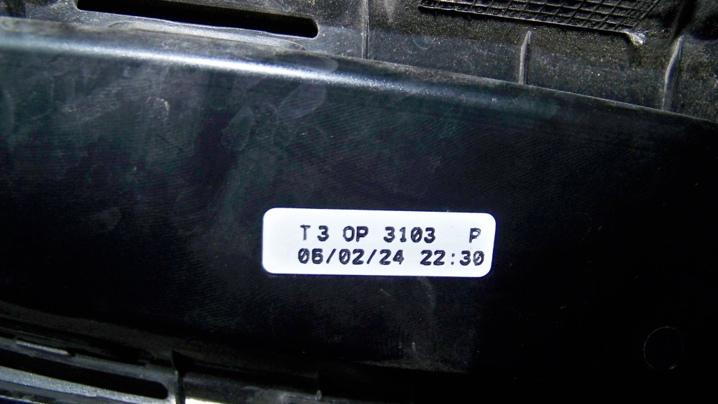 Audi q5 2 s-line рестайлинг  24r решётка бампера правая Доставка