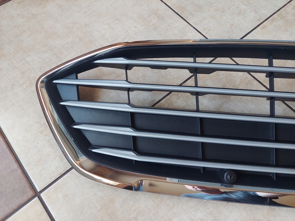 фото №4, Решётка радиатора - решётка радиатора - ford focus mk4 - mk 4