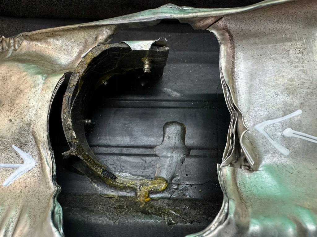 фото №10, Защита крышка двигателя верхний 51864157 alfa romeo mito 1.4 t multiair 08-