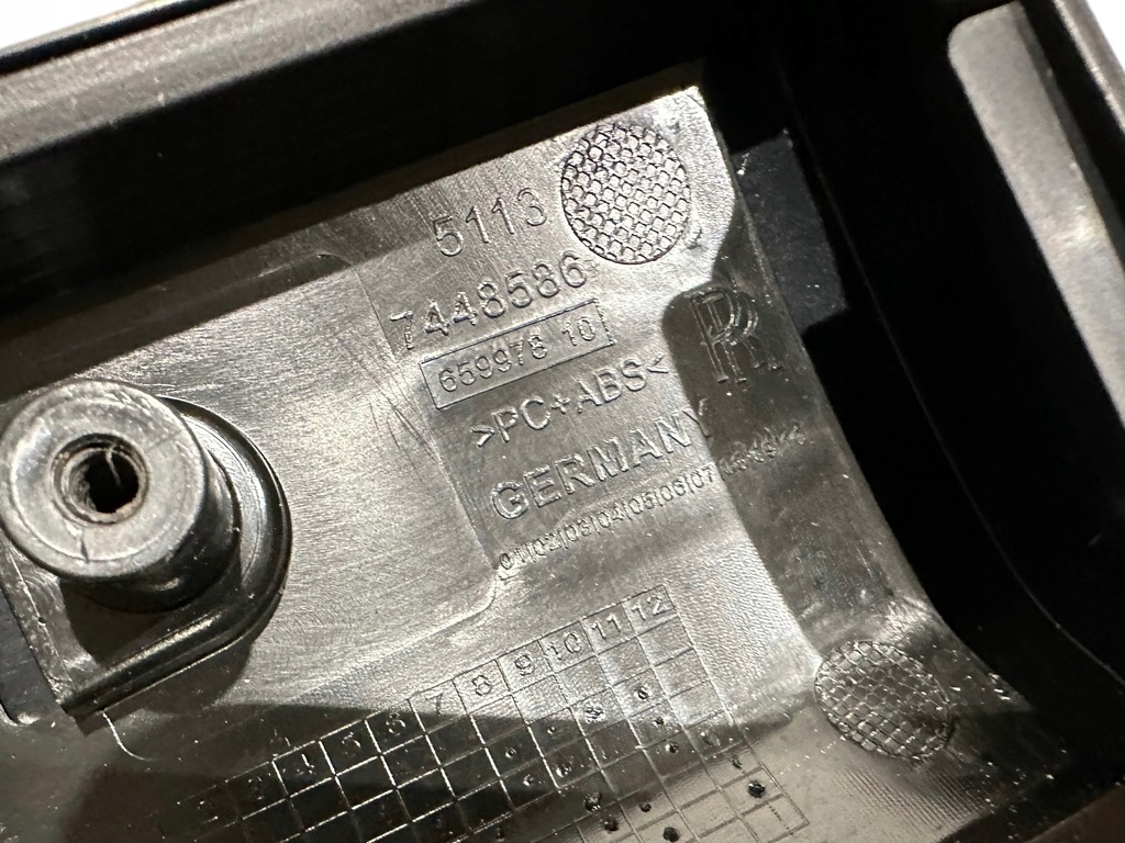 фото №8, Rolls royce cullinan молдинг поріг накладка rh 51137448586