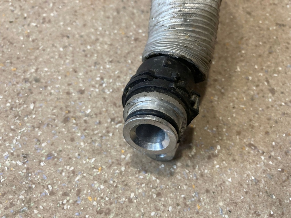 фото №15, Шланг вакуумa усилитель тормозов bmw x5 g05 8575755