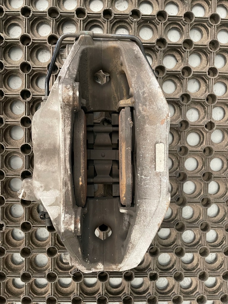 фото №5, Bmw 7 g11 g12 3.0d суппорт перед левый/правый 348/36